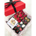 Valentine Design Chocolate Strawberries with Roses Gift Box