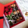 Black & Gold Chocolate Strawberries with Roses Gift Box